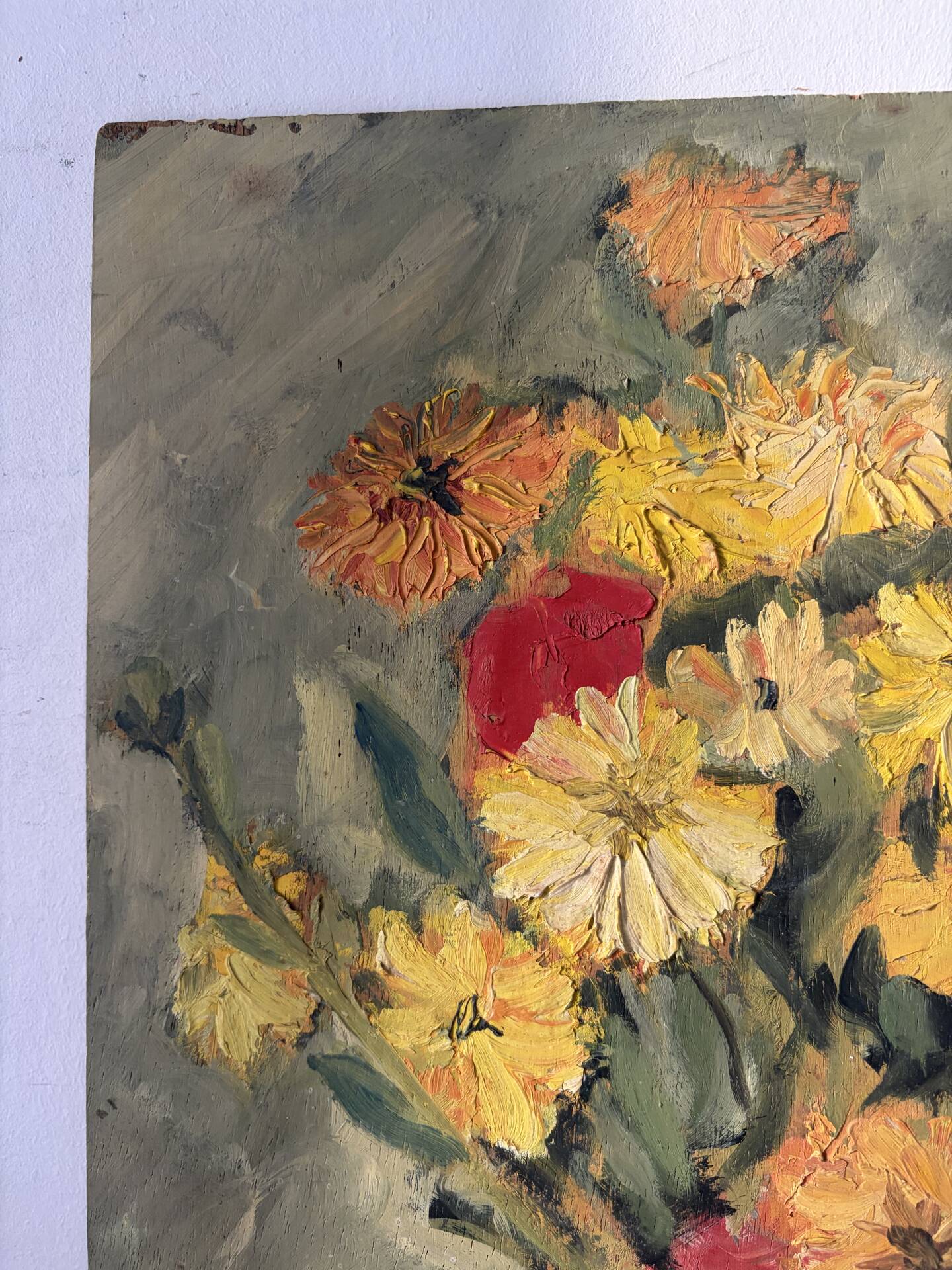 Yellow bouquet, oil on panel signed Guy de Jong.
