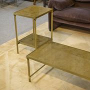 Ensemble table basse et 2 bouts de canapé néo-classiques en verre églomisé, 1980