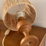 Wood and raffia foot lamp