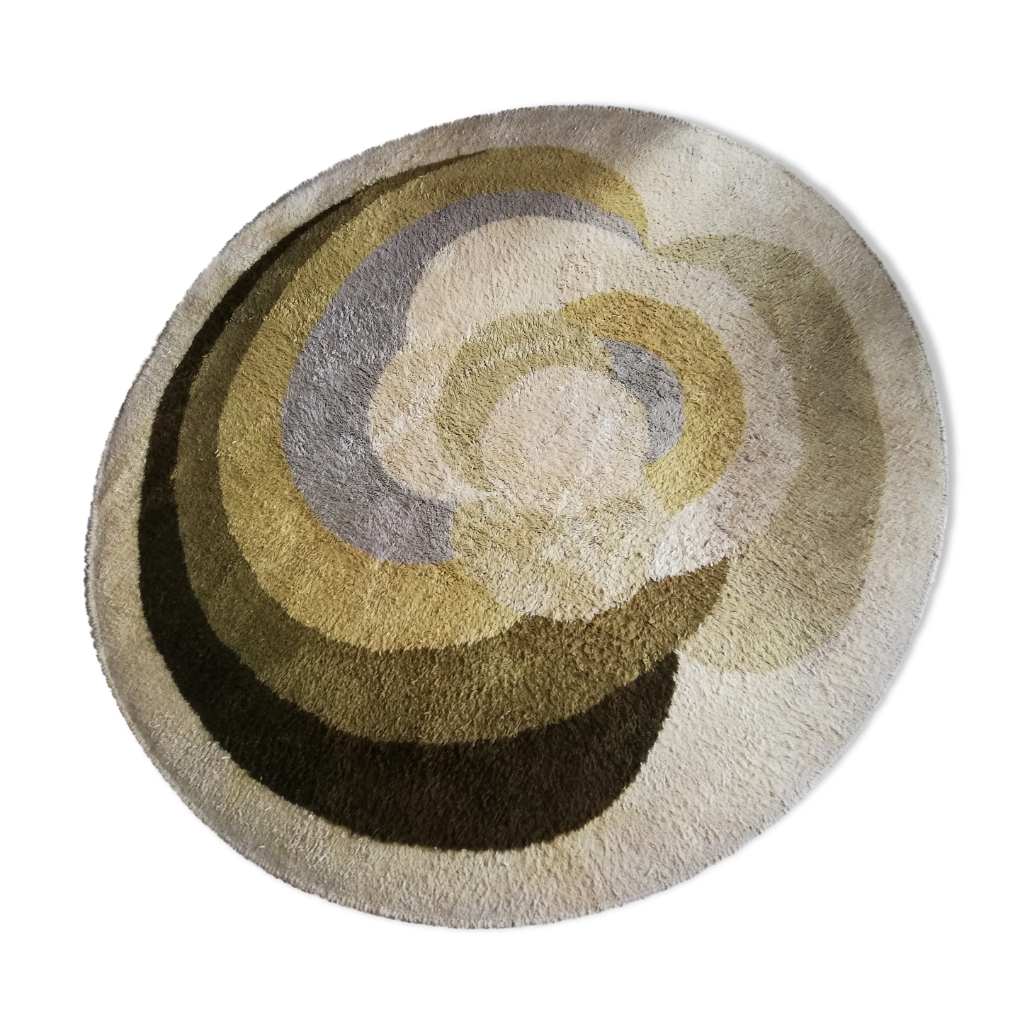 Desso round carpet, 70s