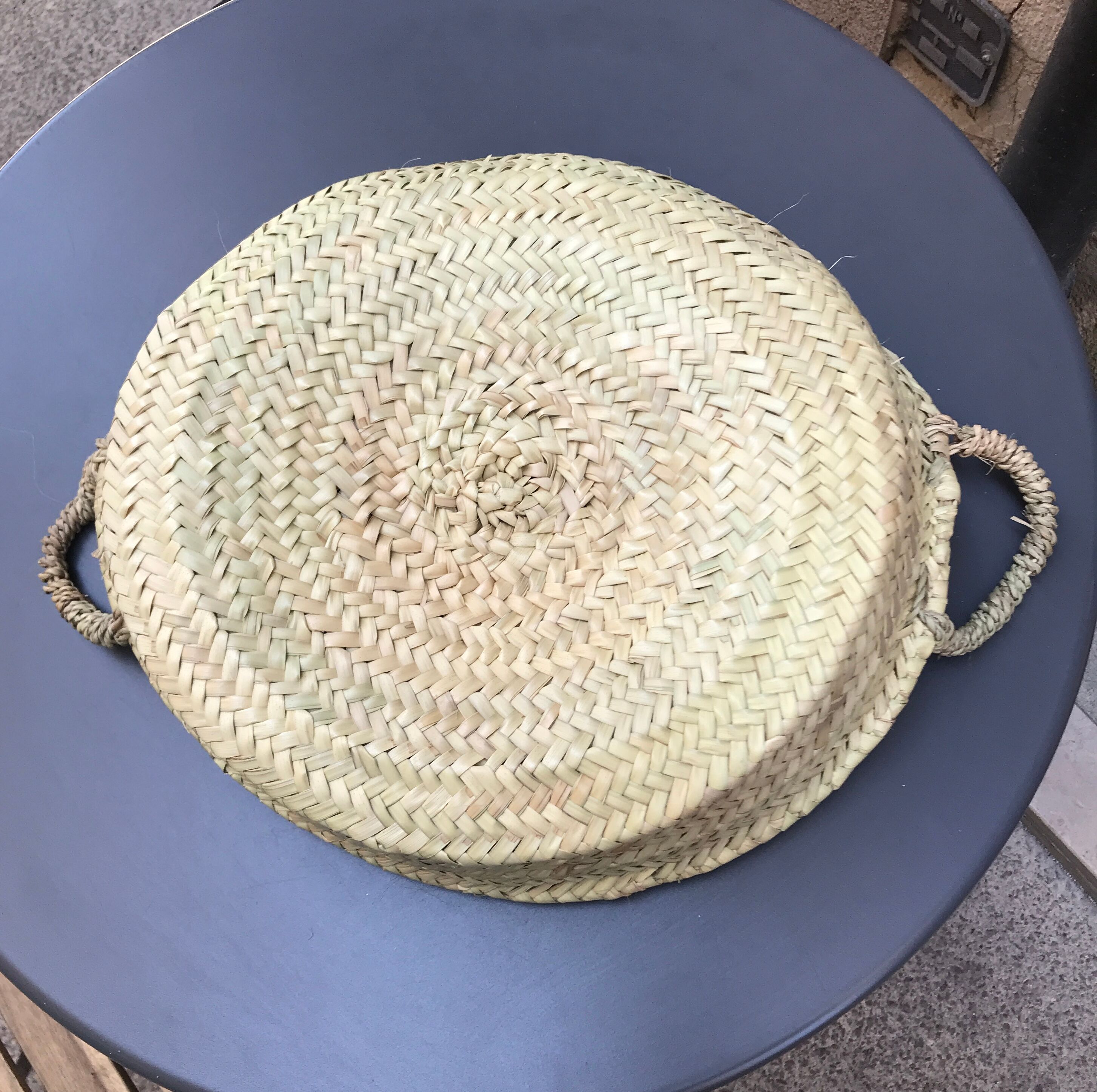 Braided wicker handle basket