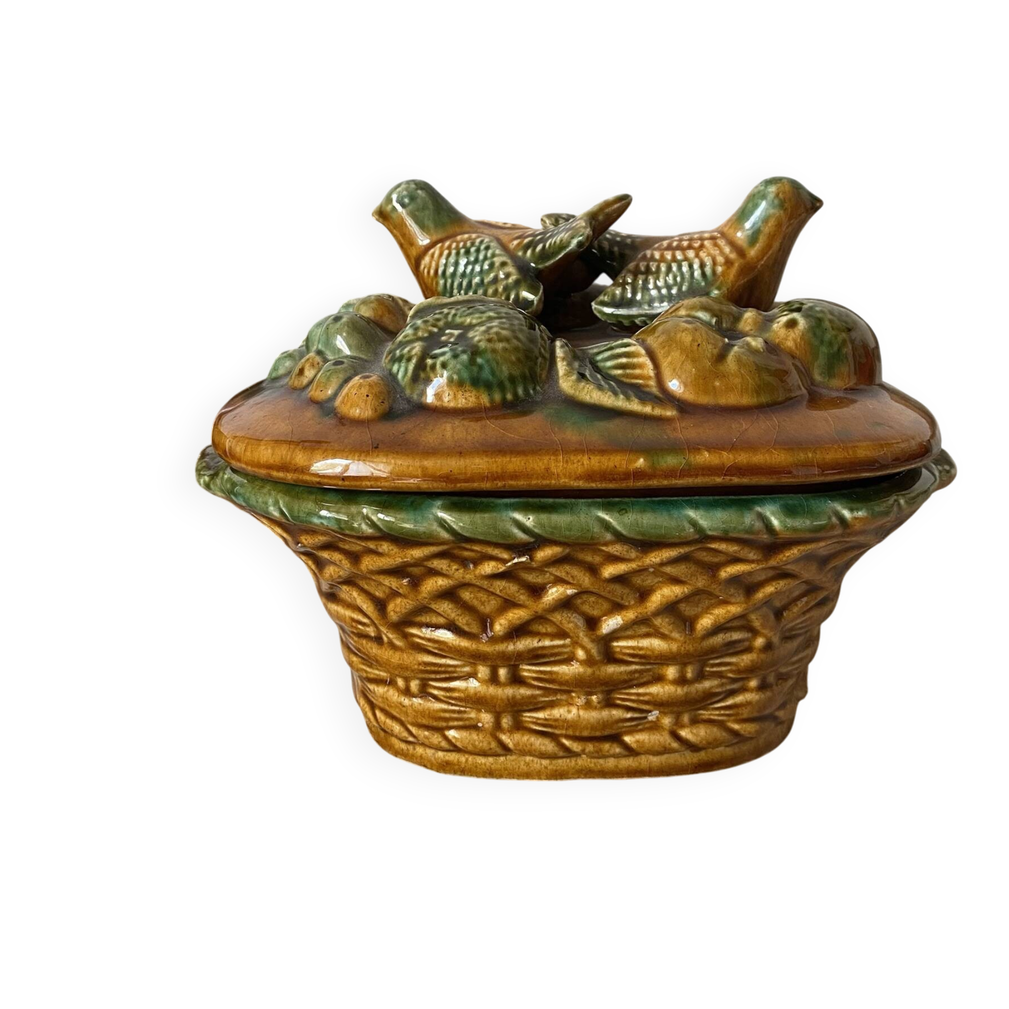 Trick-the-eye slipware bonbonnière
