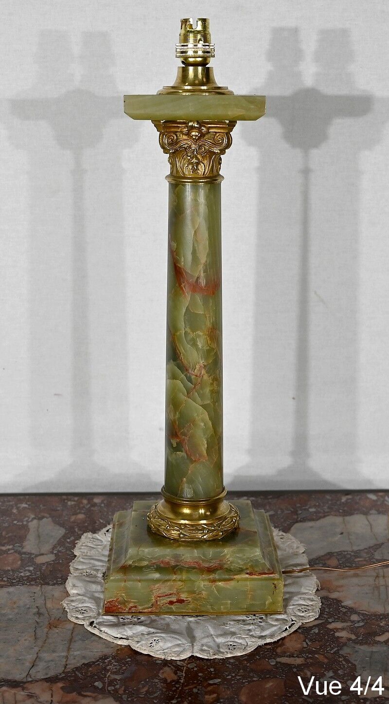 Green onyx column lamp, Empire taste – Early twentieth century
