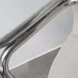 Pair of loop design heaters