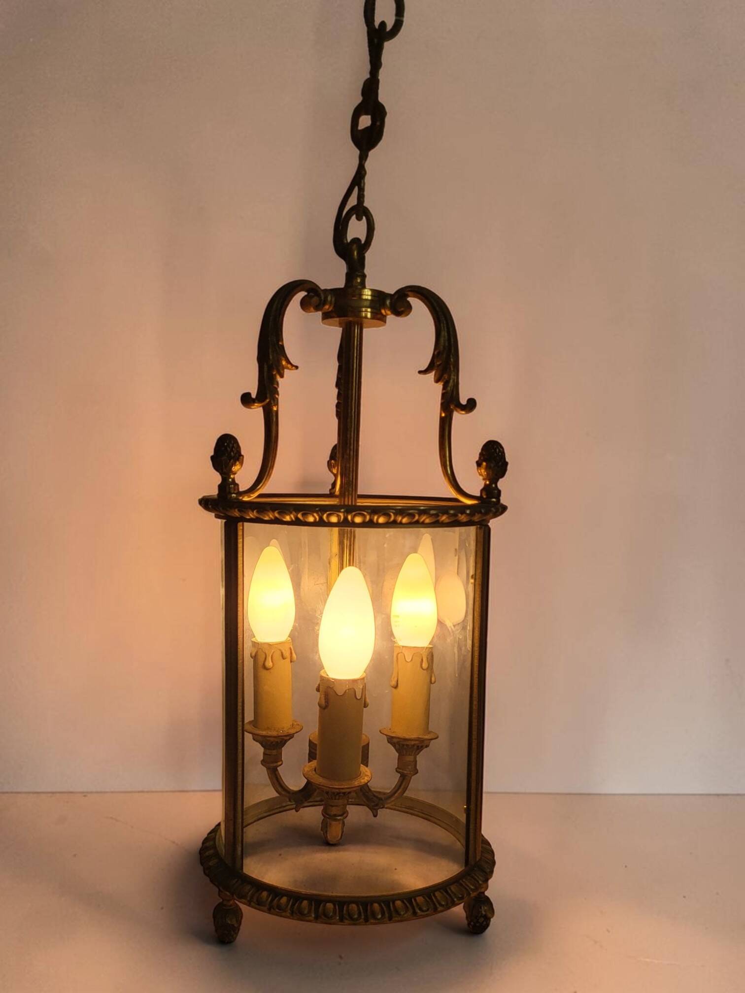 Pair of bronze lanterns in Louis XVI style