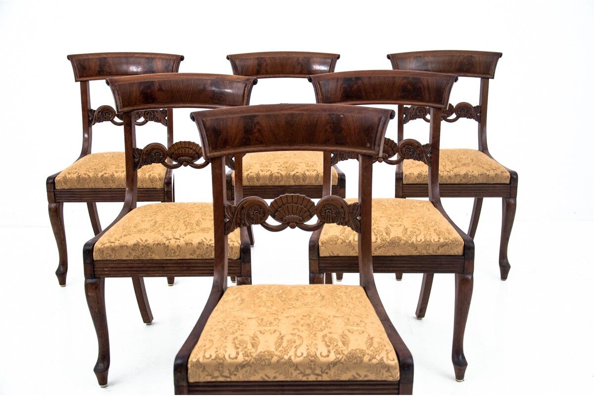 Ensemble de 6 chaises Europe du Nord vers 1900