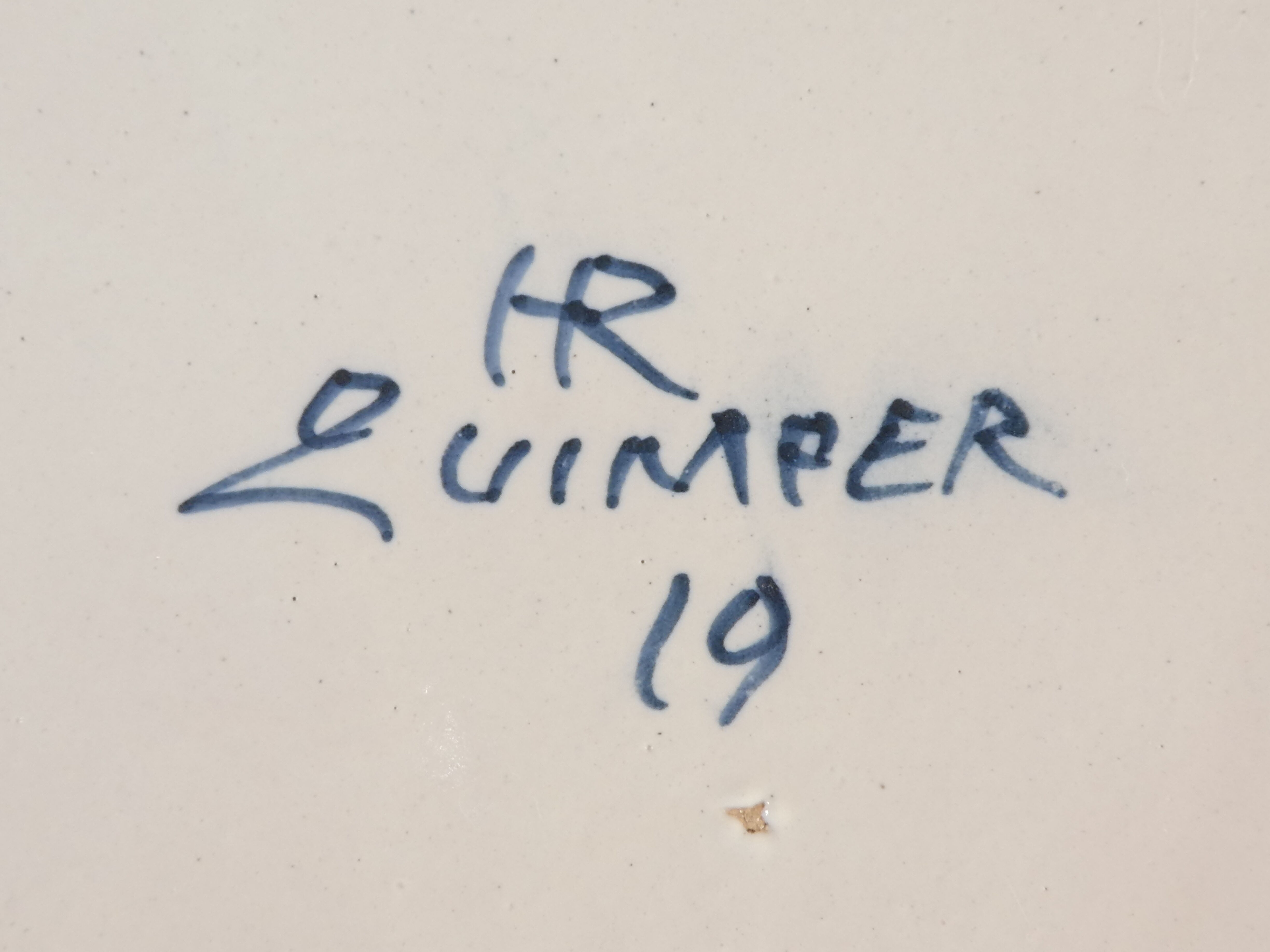 Plate in Faience HR QUIMPER hand-painted floral decoration