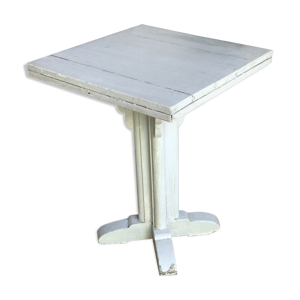 Guéridon ou table de