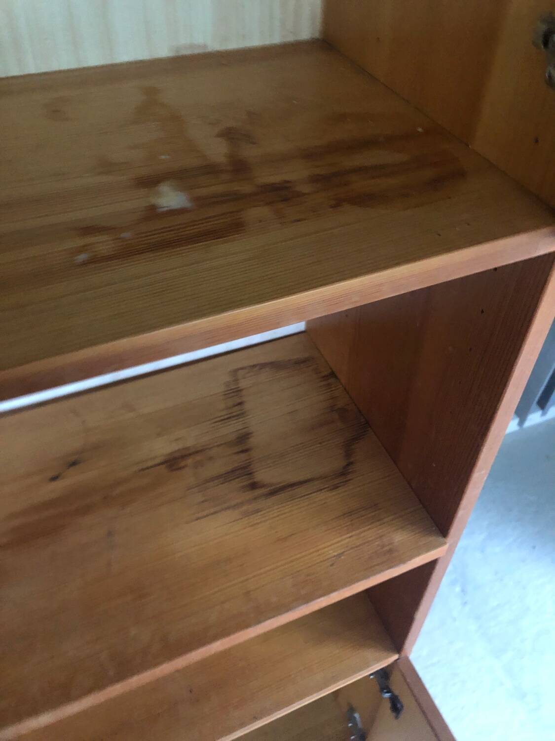 Honey-colored pine bookcase, 90s