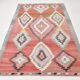Tapis Kilim géométrique rouge et rose fait main 5x8, 160x238 cm