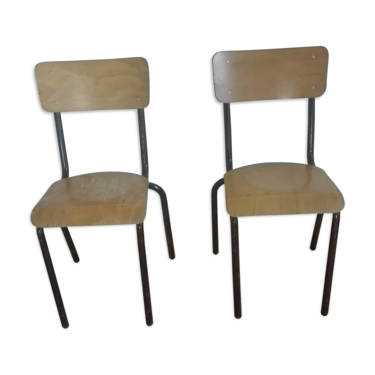 Lot of two school years 70 chairs Excellent condition