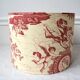 Abat-jour toile de jouy rouge
