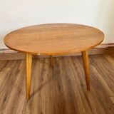 Round coffee table