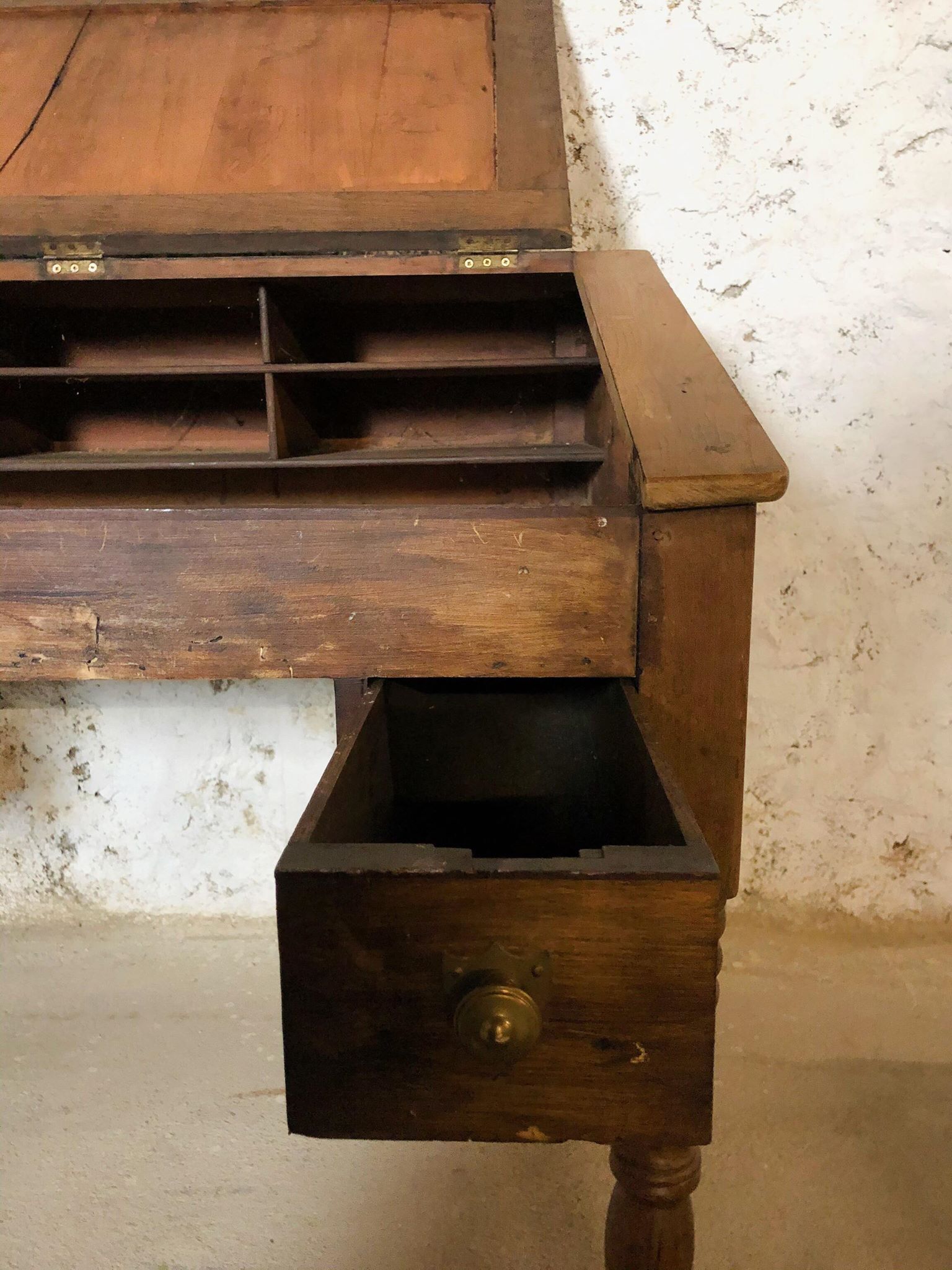 Desk secretary wood