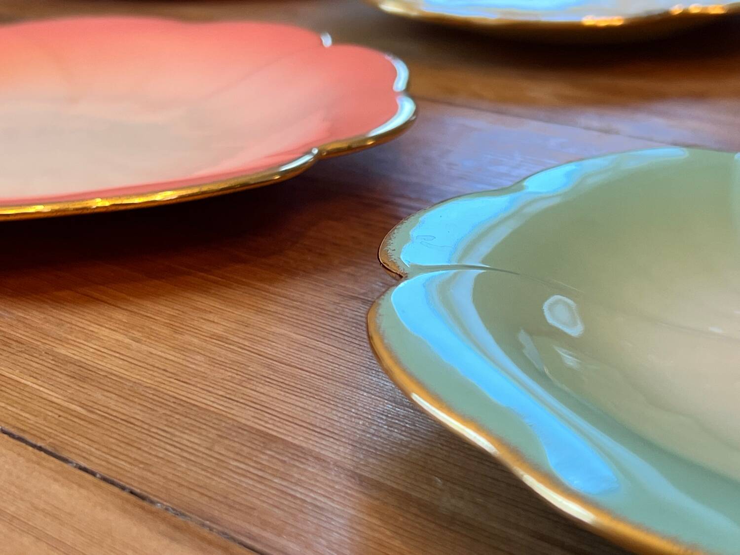 Set of 6 vintage floral plates by Geneviève Lethu