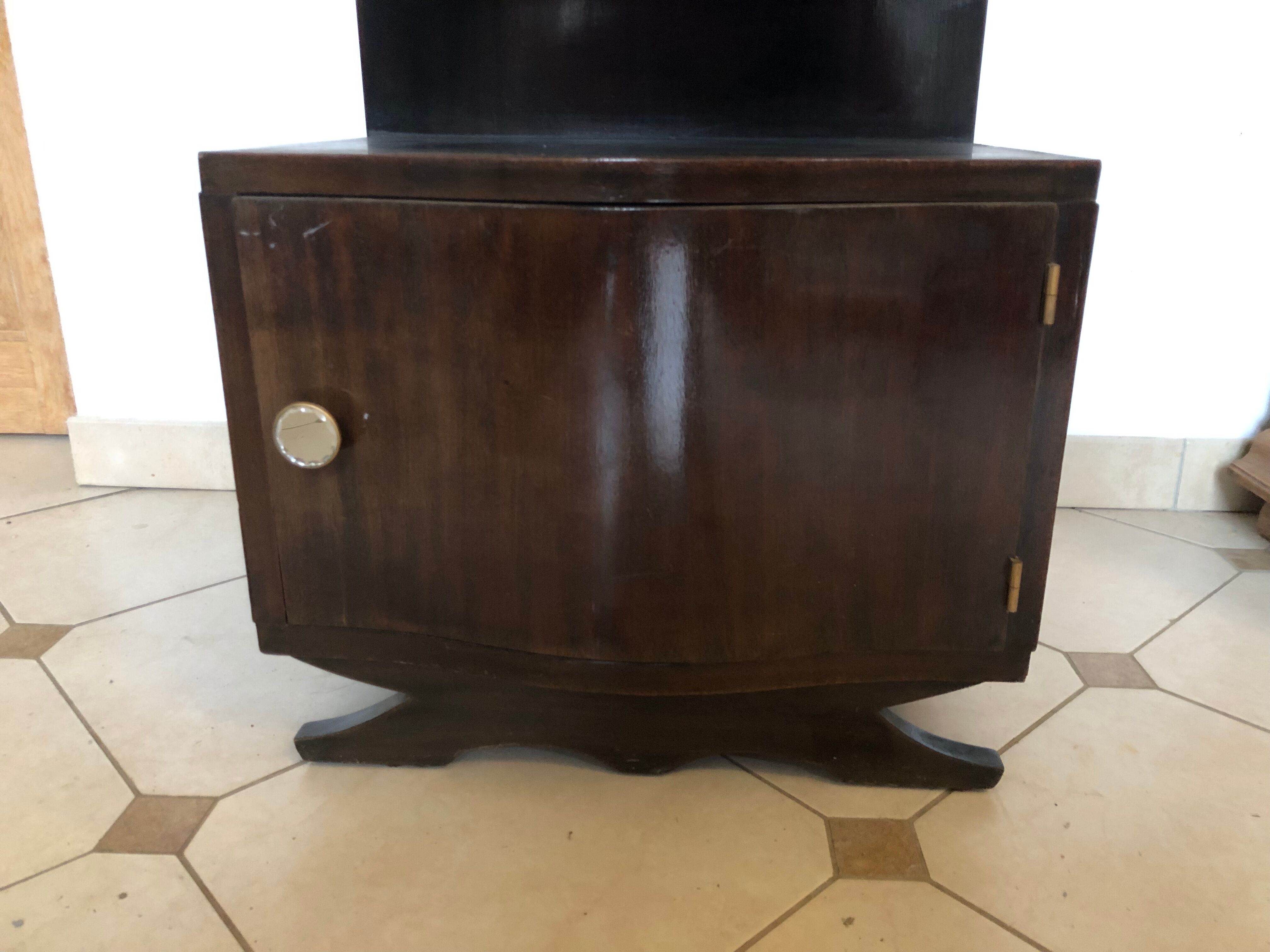 Bedside table