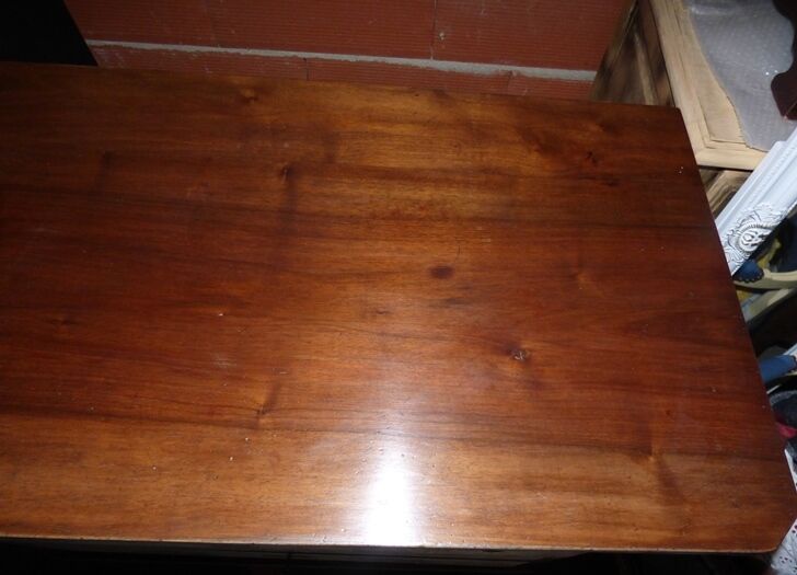 Antique chest of drawers with 4 drawers of Epoque Louis Philippe in solid walnut wood and walnut veneer - Totalme