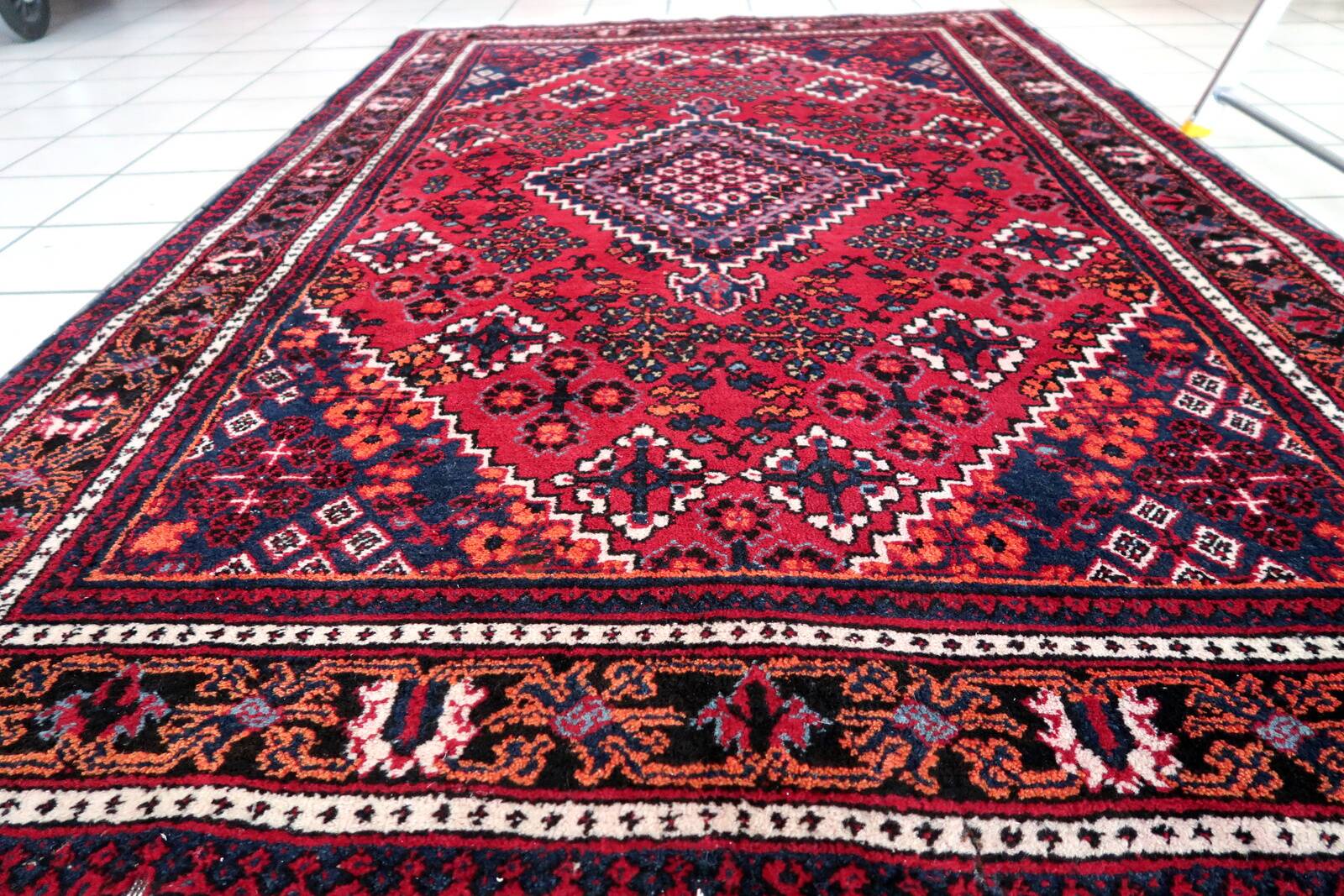 Tapis Vintage Hamadan Fait Main en Laine – Années 1970 – 136 x 205 cm – Rug