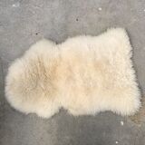 Peau de mouton blanche