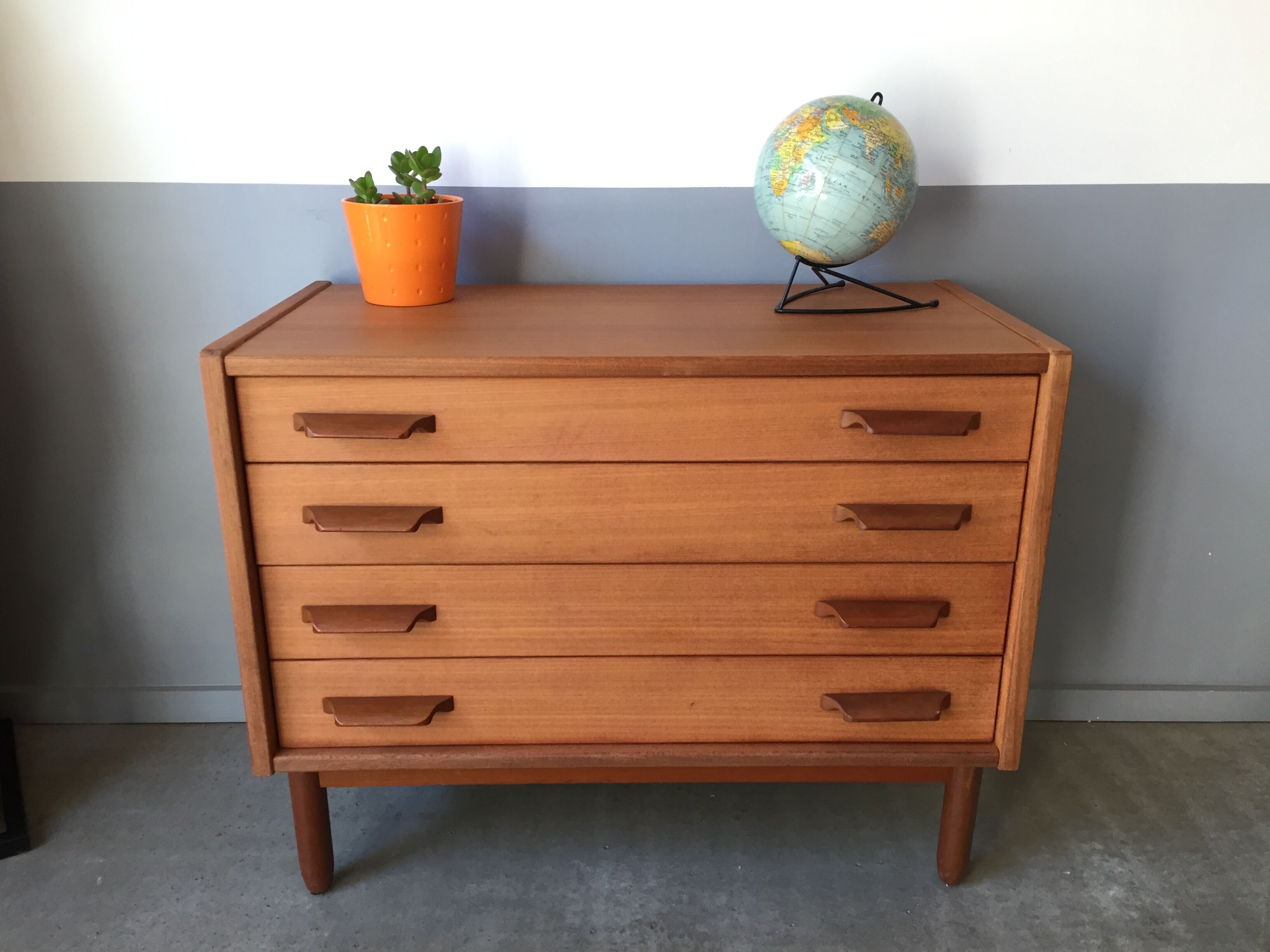 Teak dresser