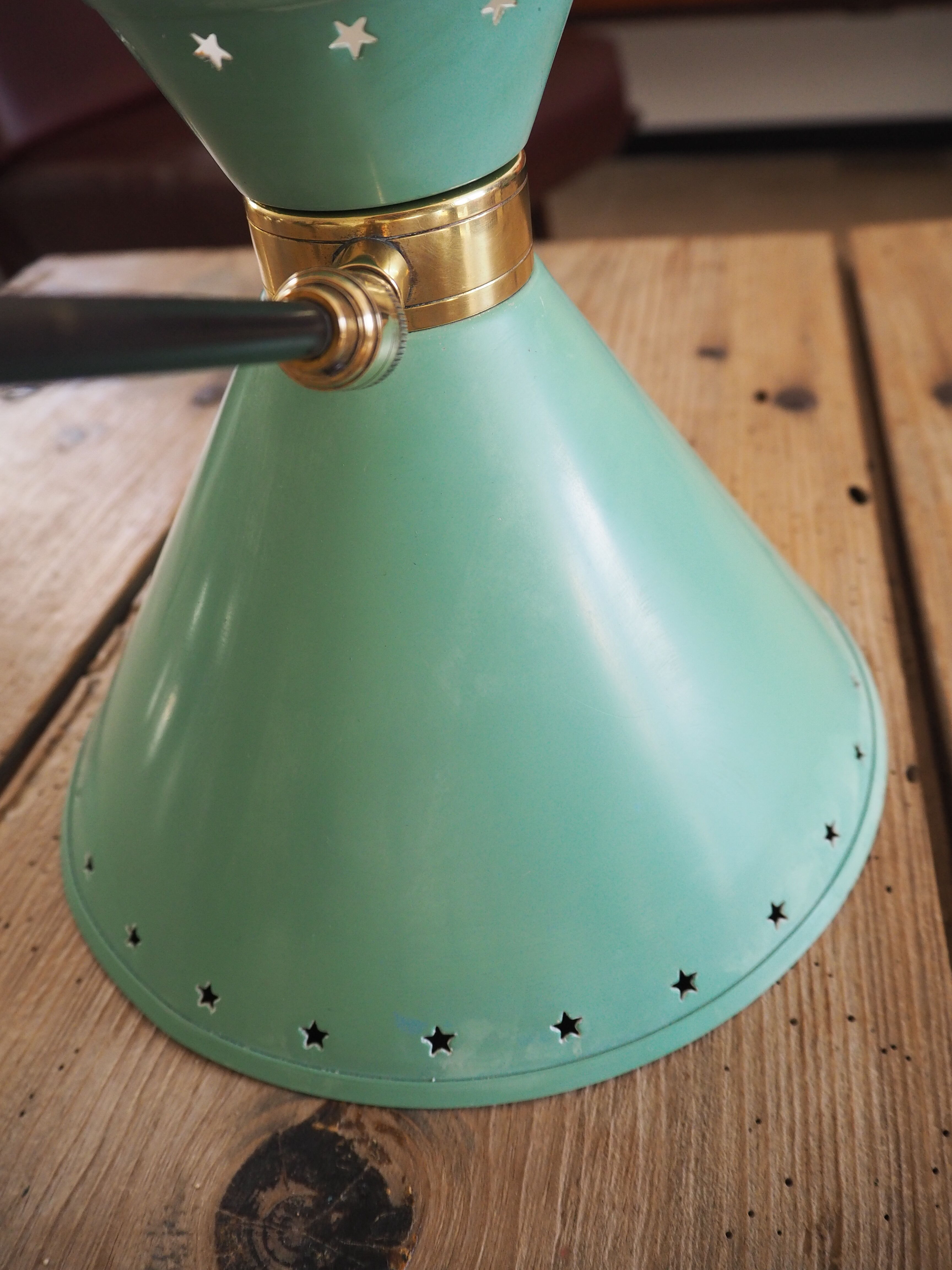 Lampe de potence murale articulée Diabolo du designer René Mathieu - verte
