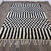 Tapis berbere blanc et noir fait main