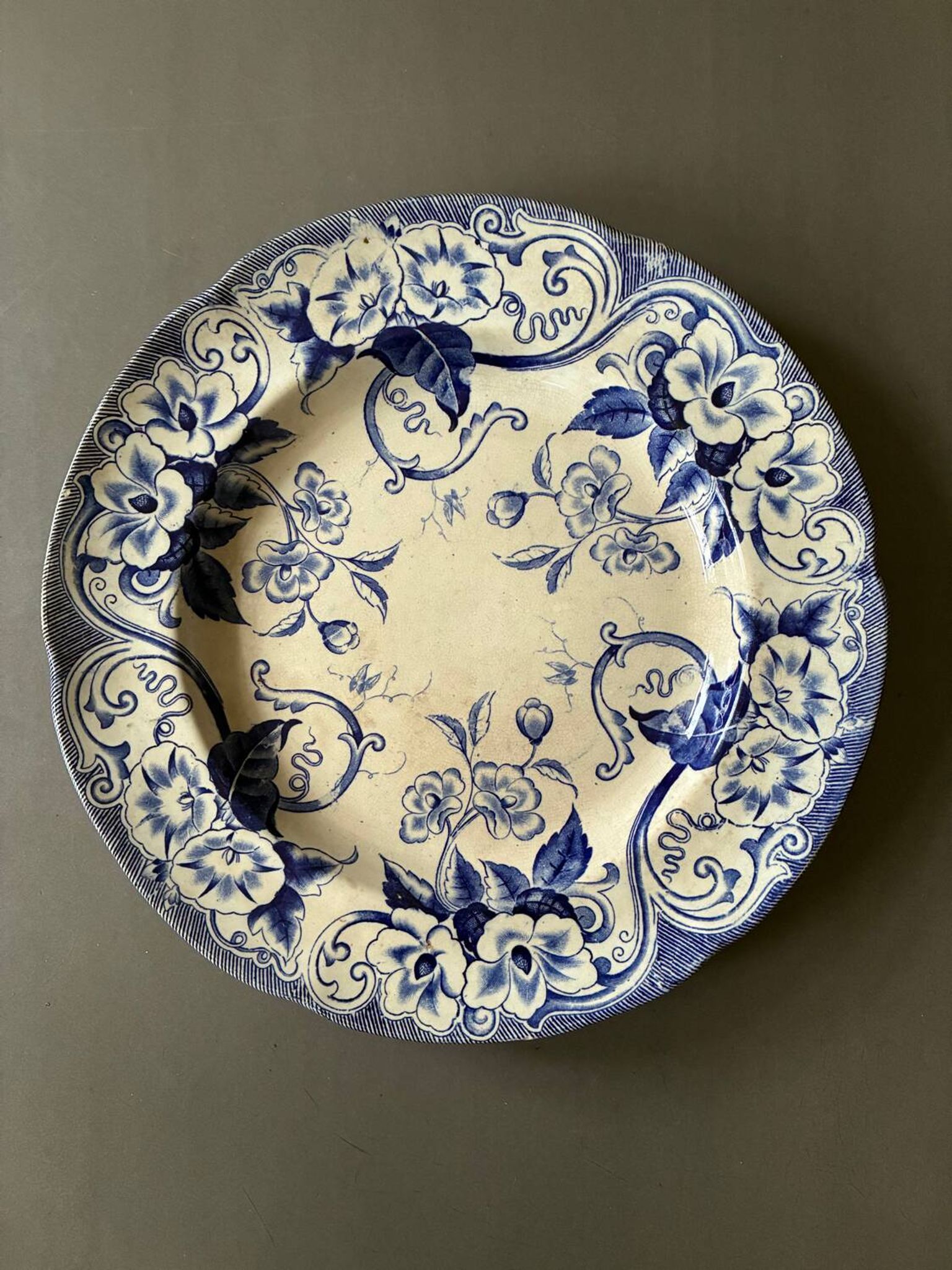 Large round dish Creil and Montereau 19th century