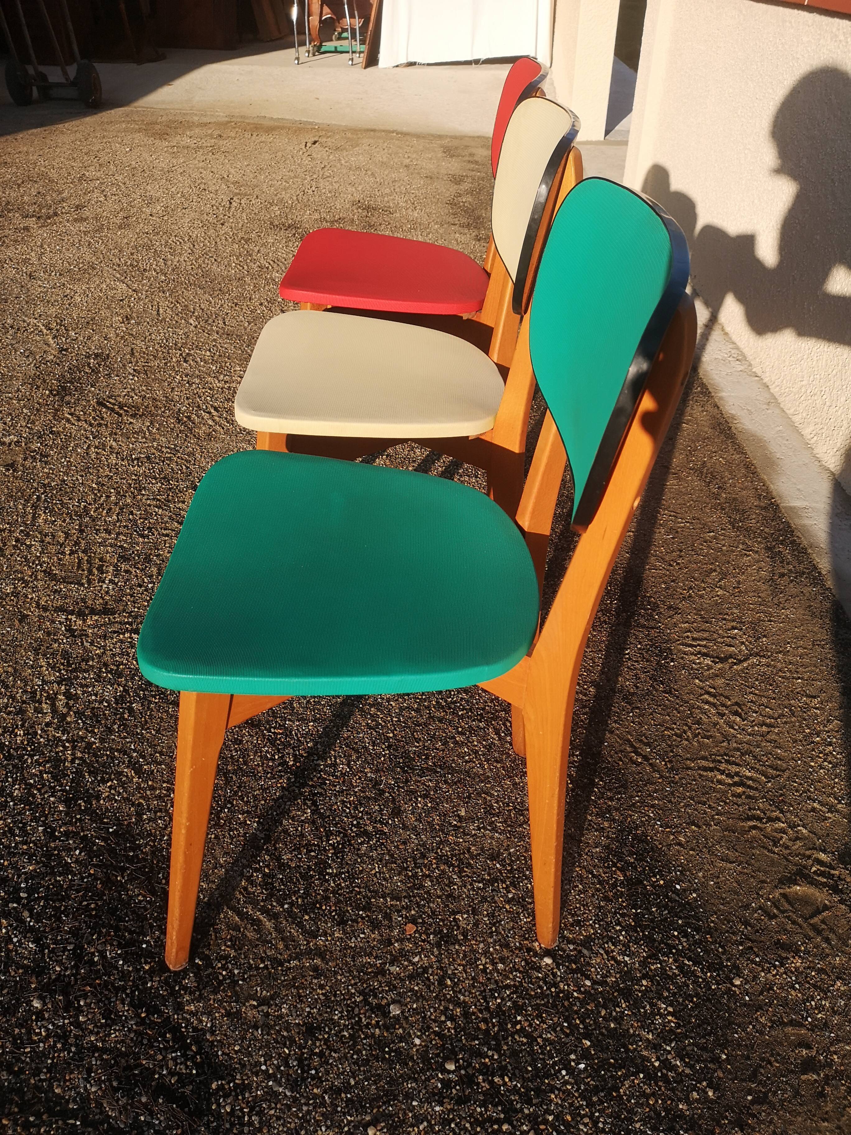 Lot de trois chaises vintages années 1950