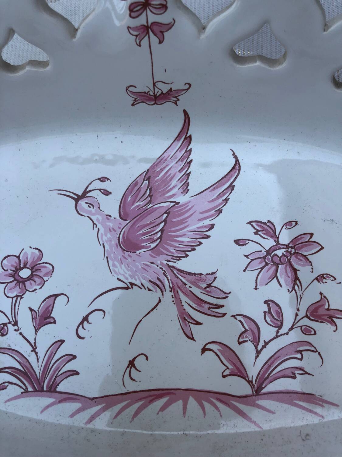 Moustiers fruit dish signed