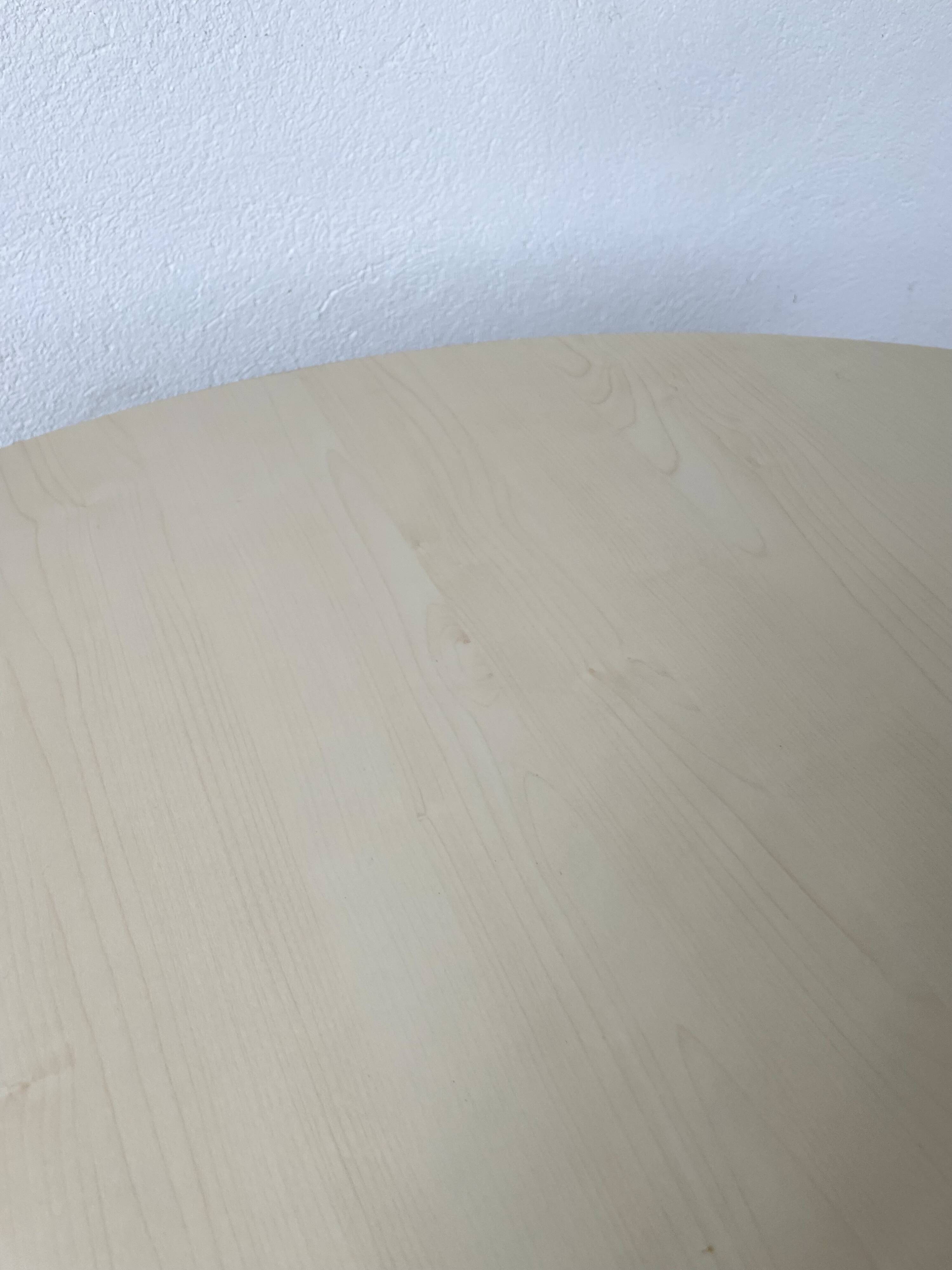 Tecno Nomos Round Table Brushed Metal