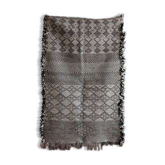 Zanafi Berber rug in 100% wool 178x115cm