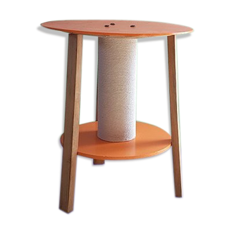 Round side table