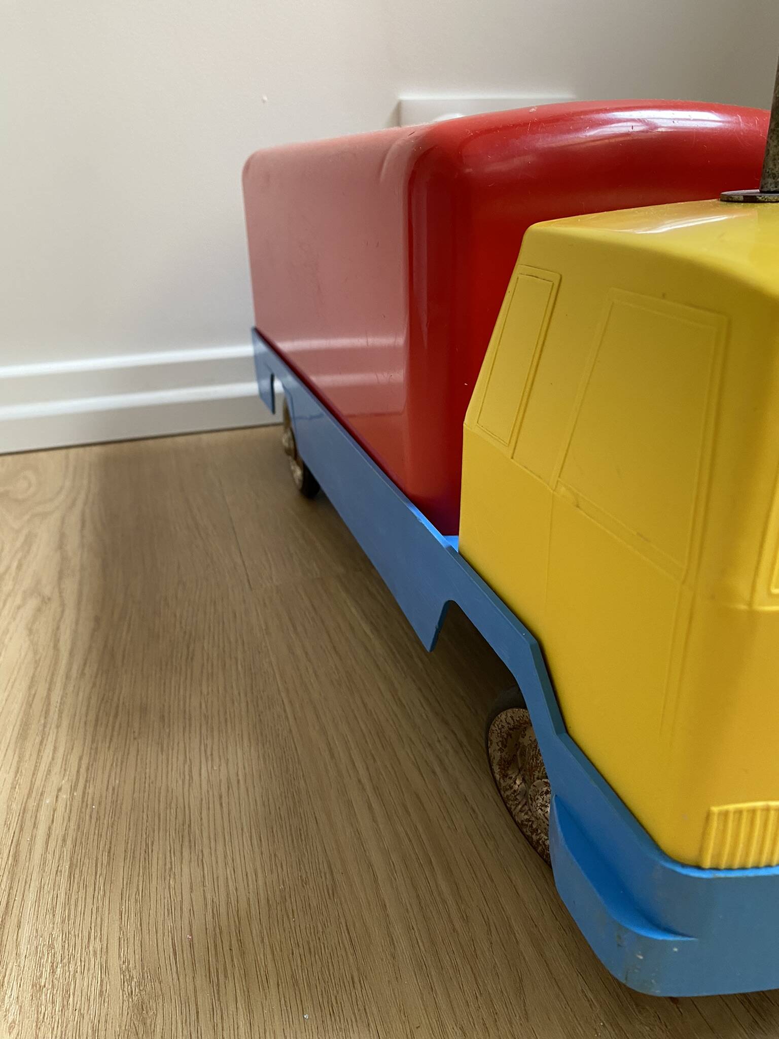 Kiddicraft vintage red blue and yellow children's carrier truck