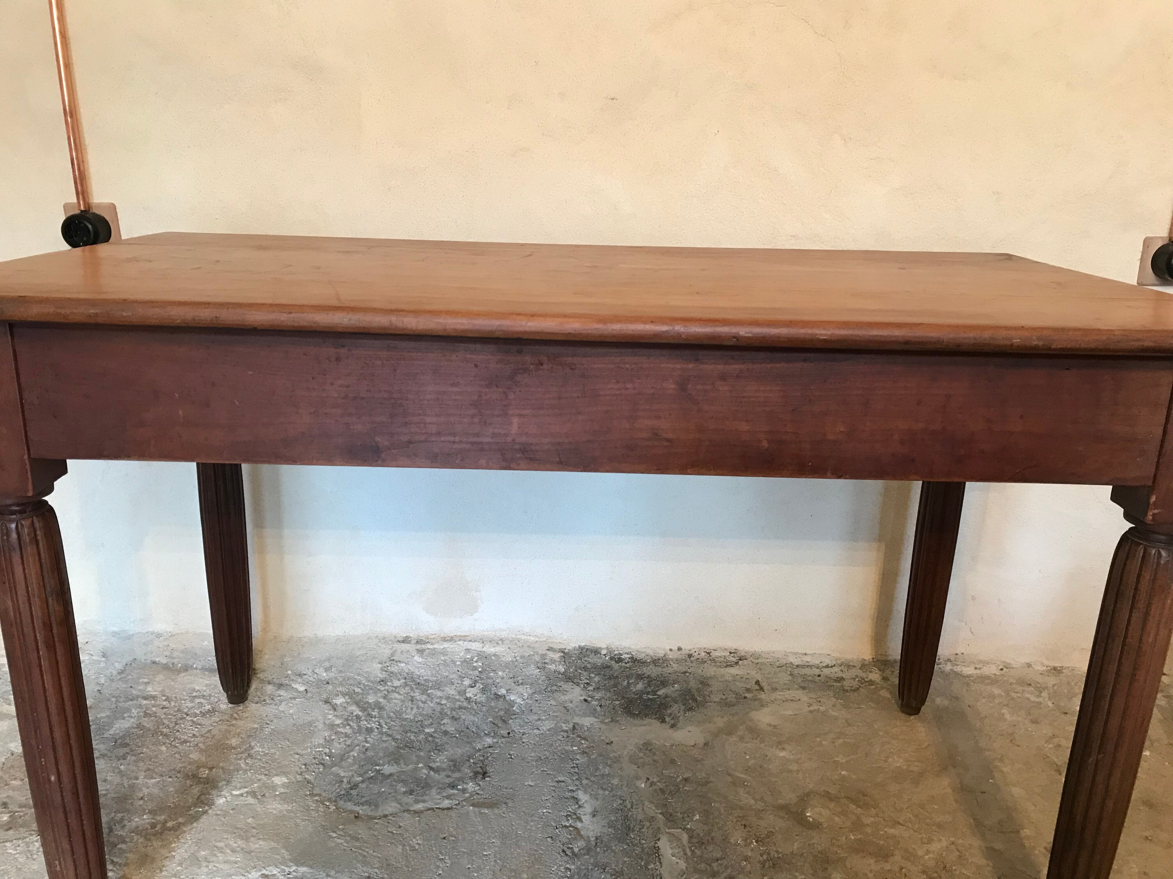 Bistro vintage table in blond walnut, 1940-50