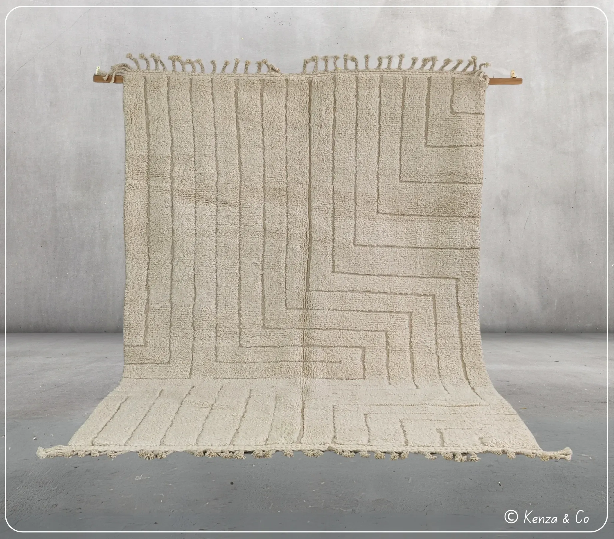Large Beni Ouarain rug, 295 x 210 cm || 9.68 x 6.89 feet, G-354