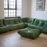 Ensemble de salon Togo en cuir vert, signé Michel Ducaroy pour Ligne Roset, 1979, ensemble de 5 pièces
