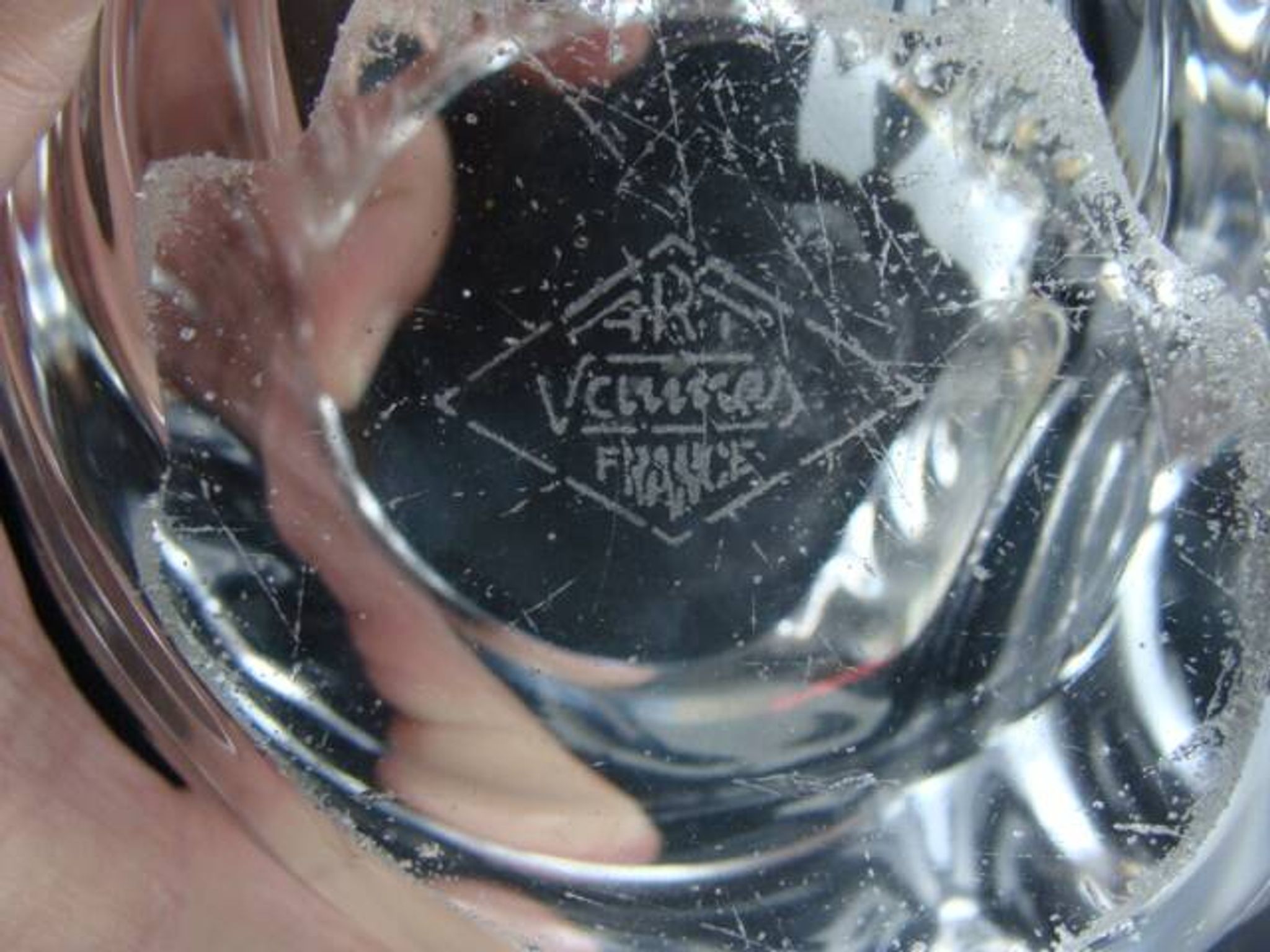 Crystal catchall from Vannes le Châtel