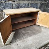 Small old tree closet