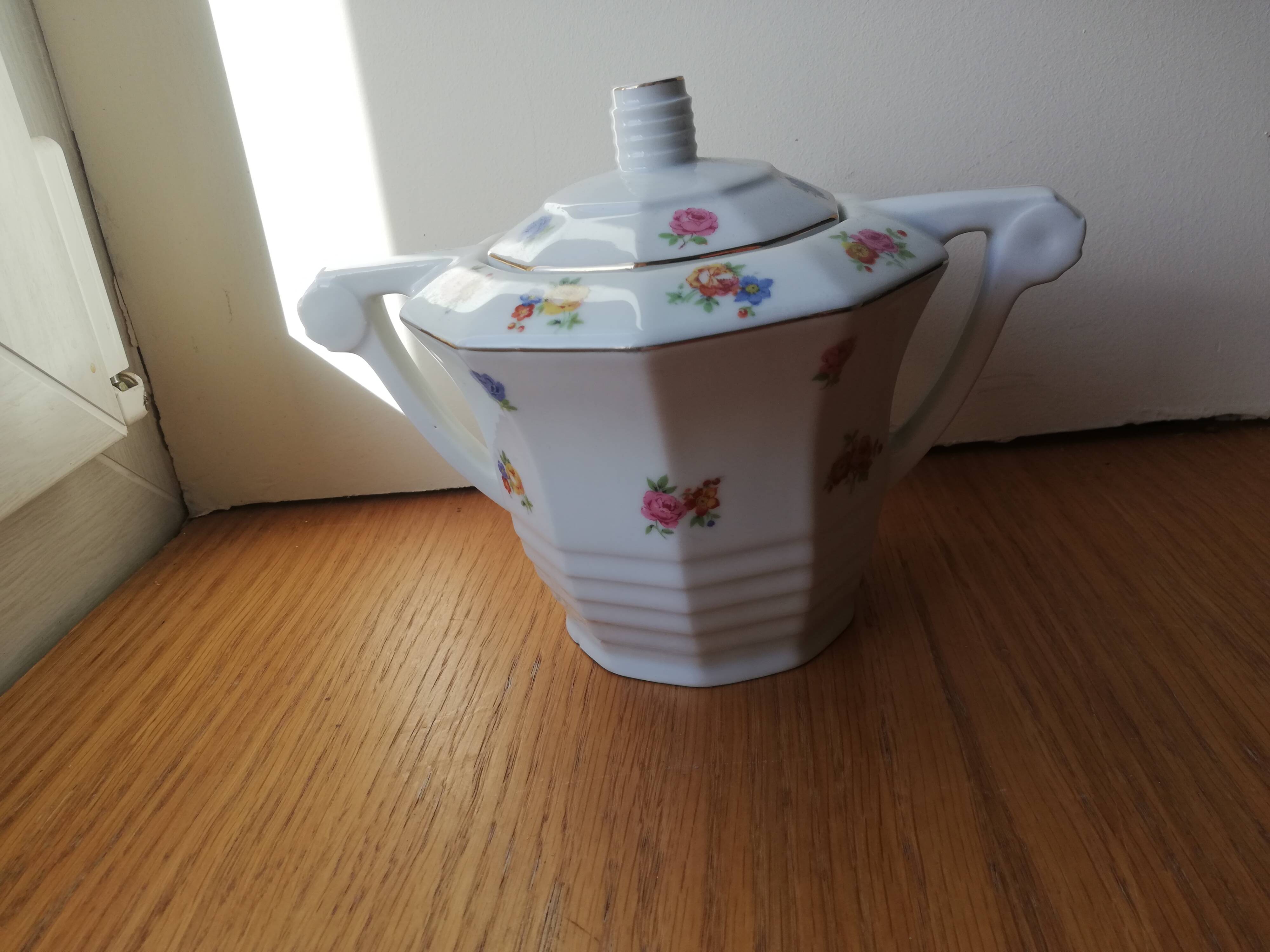 Antique coffee service in fine Limoza porcelain