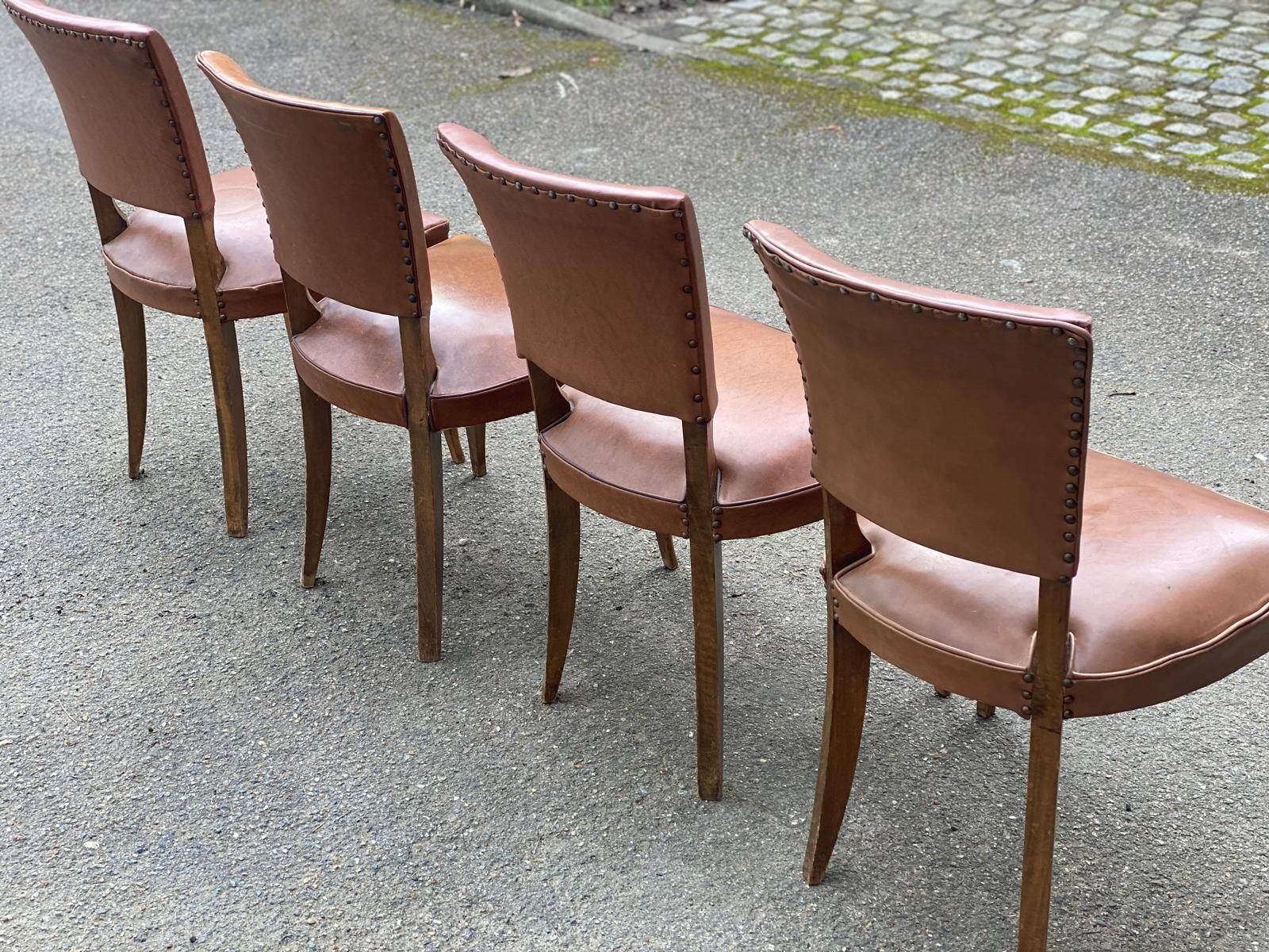 4 art deco chairs in solid wood and brown leather, 1930