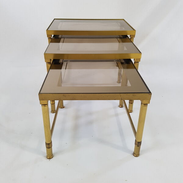 Tables gigognes laiton doré