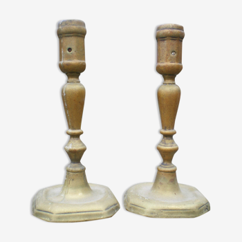 Pair of bronze candlesticks period 17th - high time