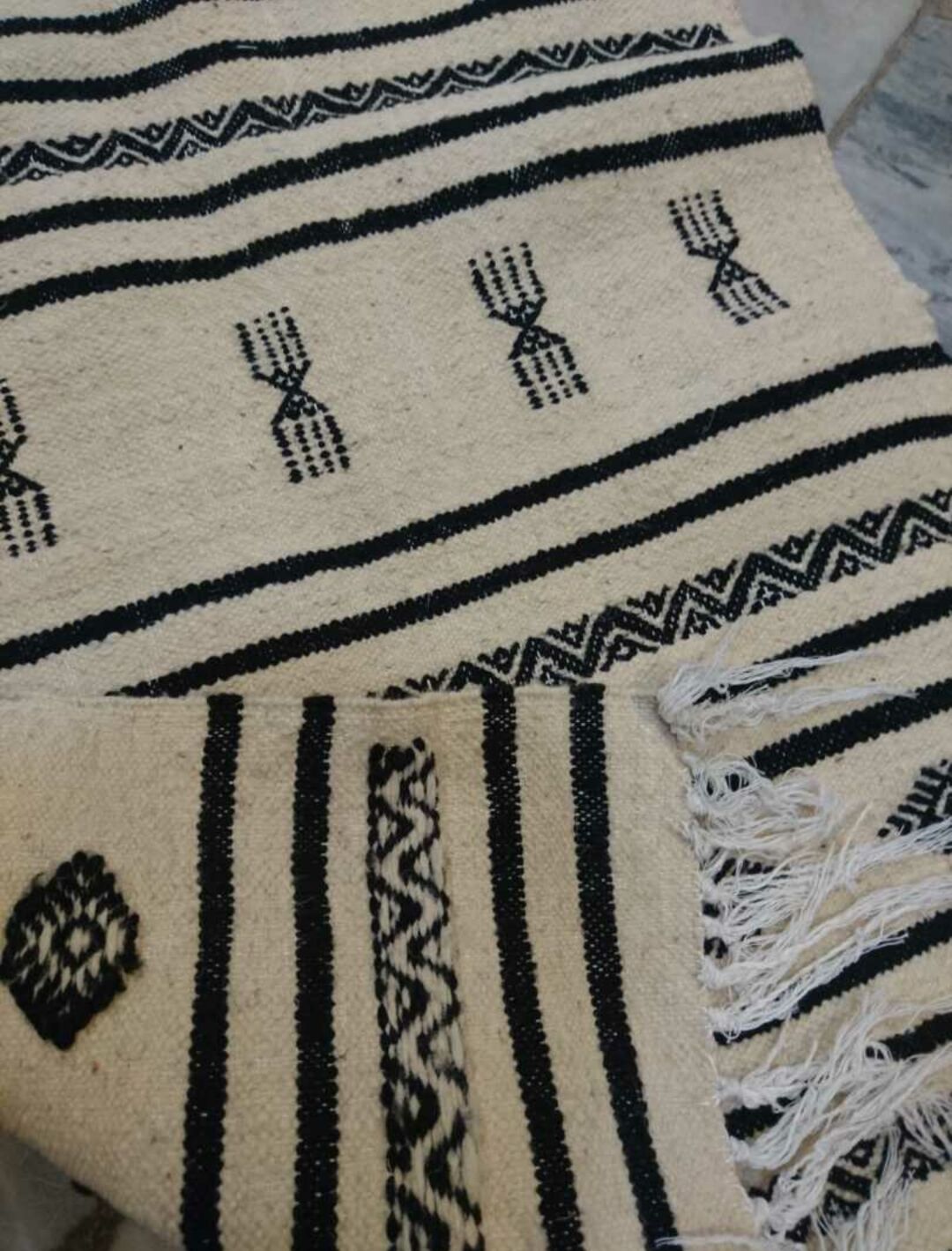 Corridor Kilim black and white handmade v