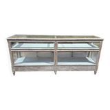Glass shop counter