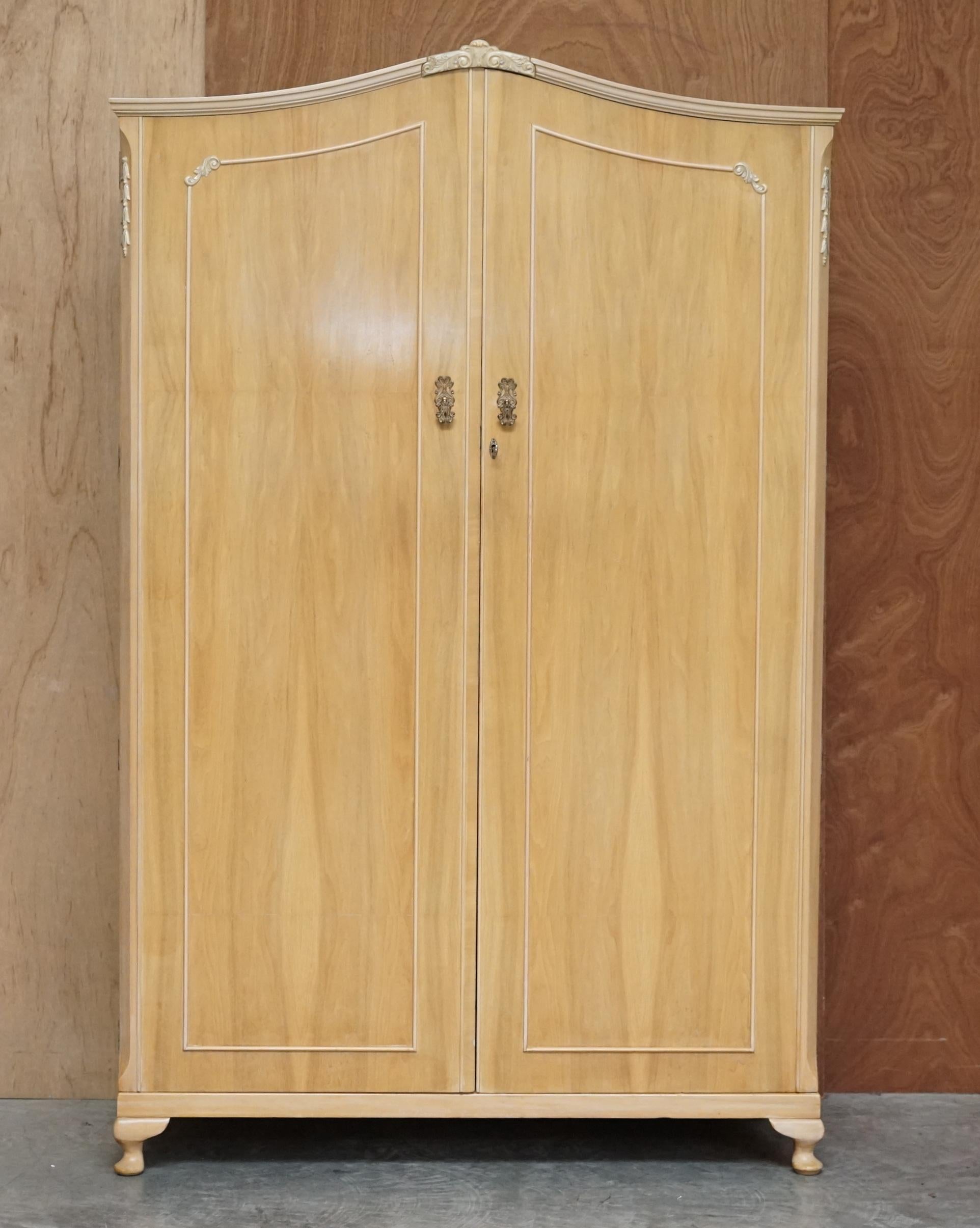 Light walnut wardrobe from the 1940s - Walnut Works
