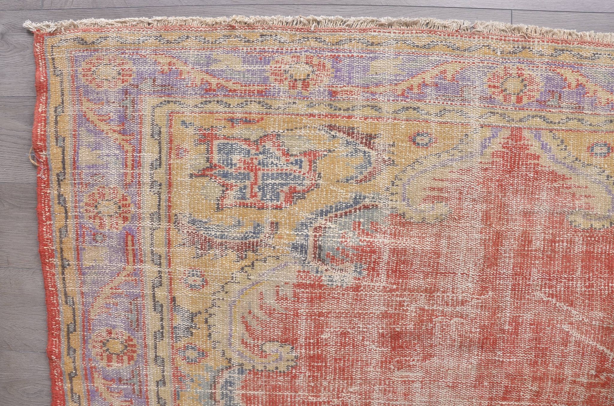 Tapis floral vintage anatolien sku700