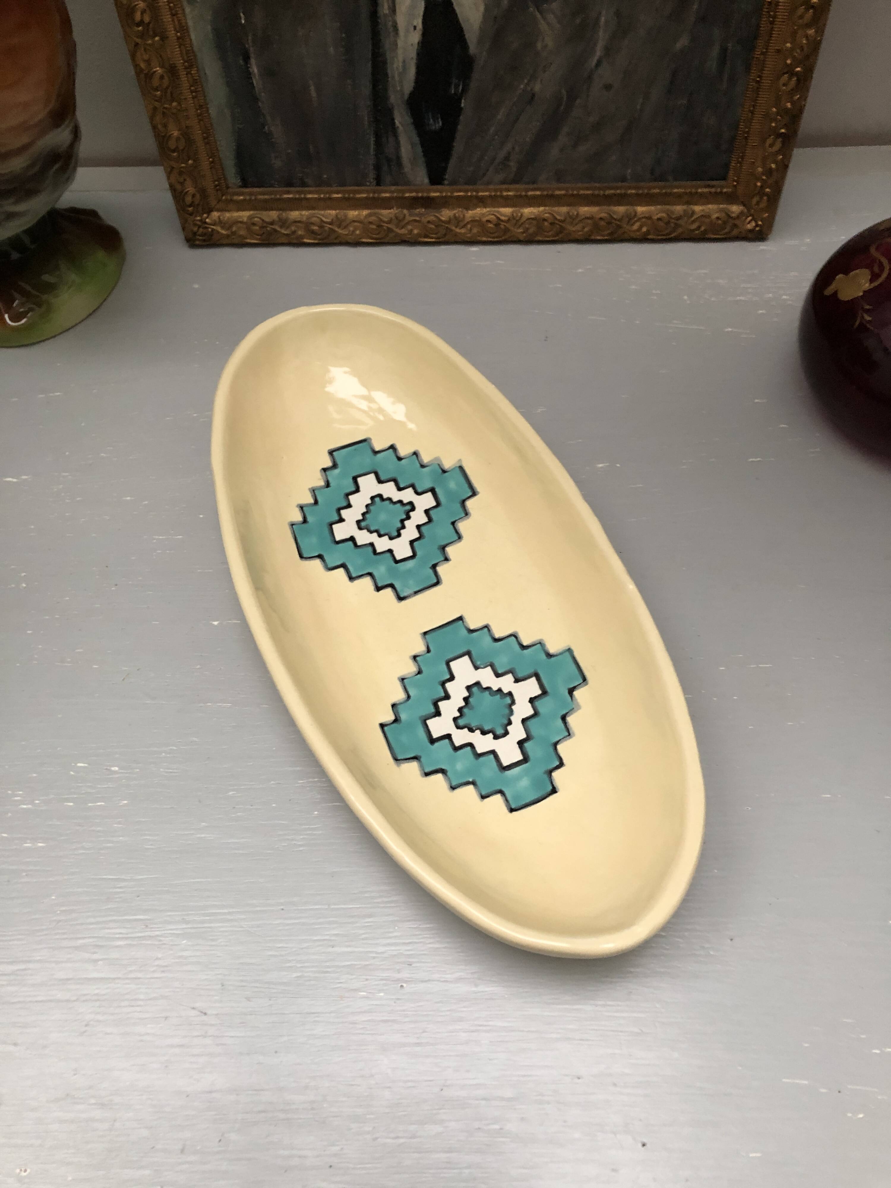 Plat vide poche en céramique design