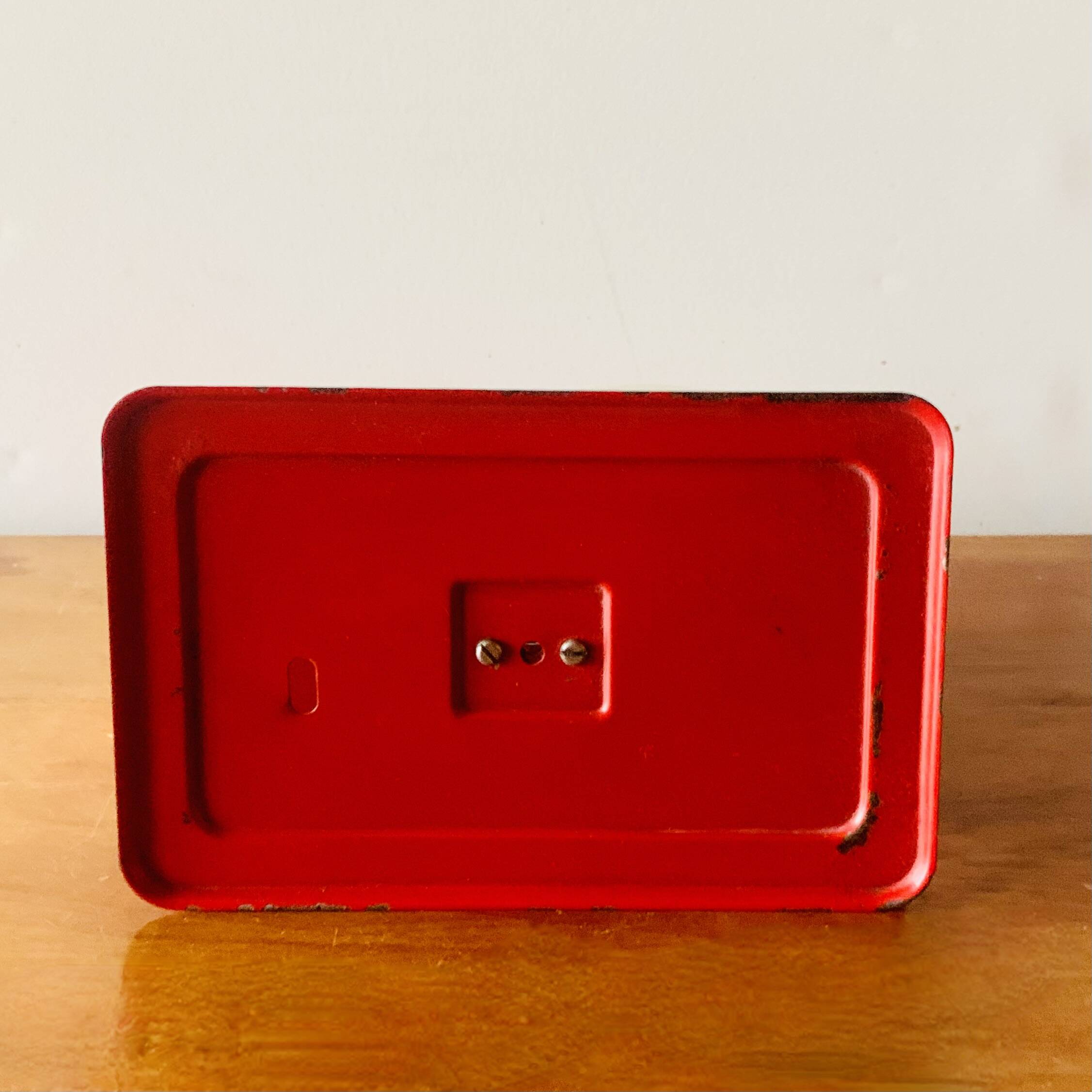 Stube - old household scale in red enameled metal - force 10