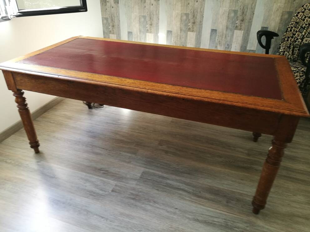 Wood and leather minister's desk