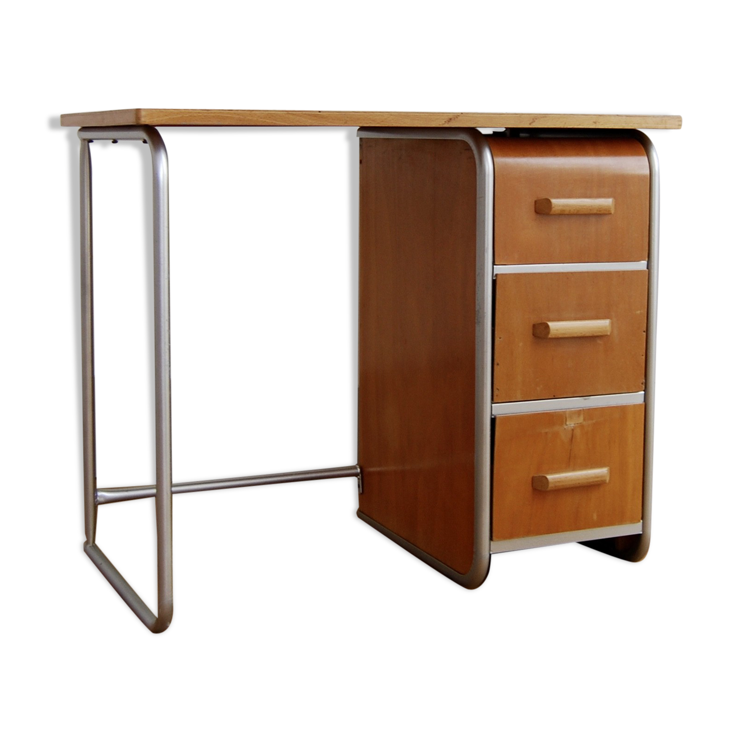 Child wooden desk